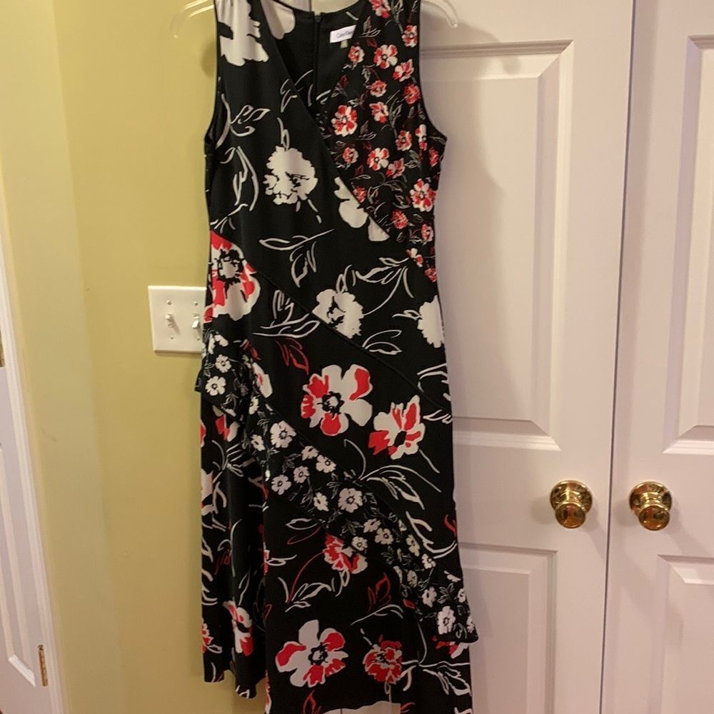 Calvin Klein floral size 4 midi dress with asymmetrical design